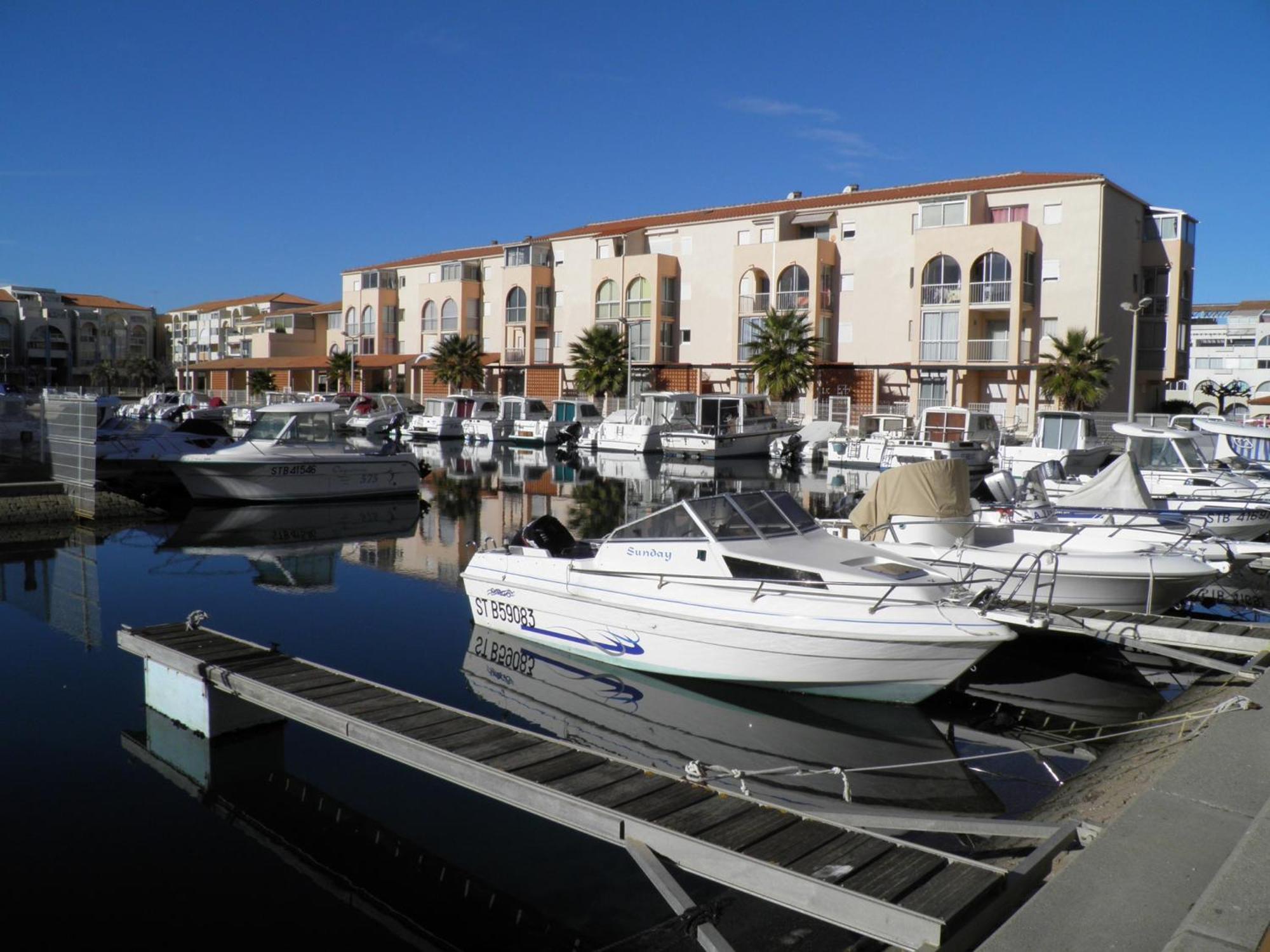 Appartement Sète, 1 pièce, 4 personnes - FR-1-338-428 Esterno foto