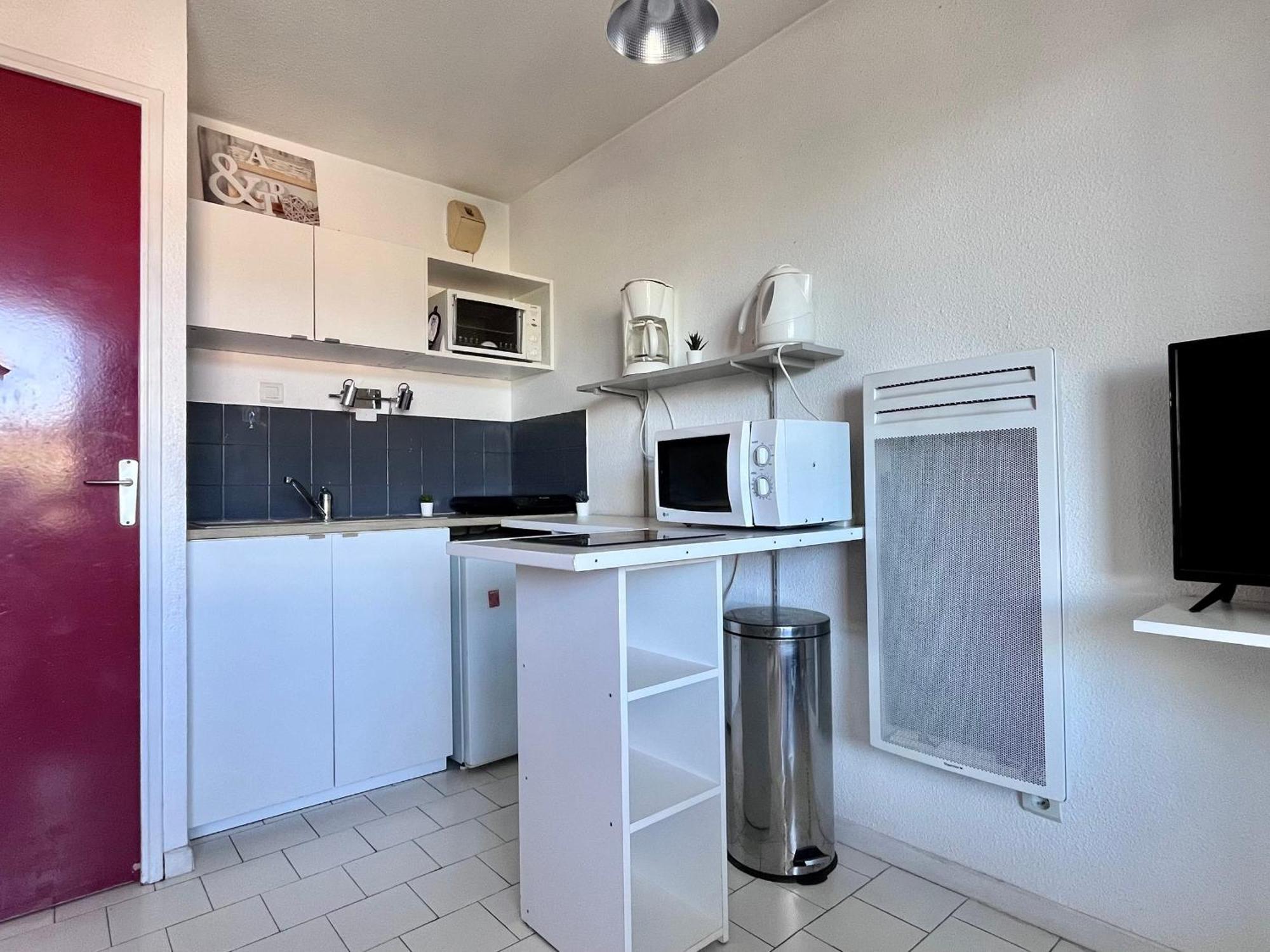 Appartement Sète, 1 pièce, 4 personnes - FR-1-338-428 Esterno foto